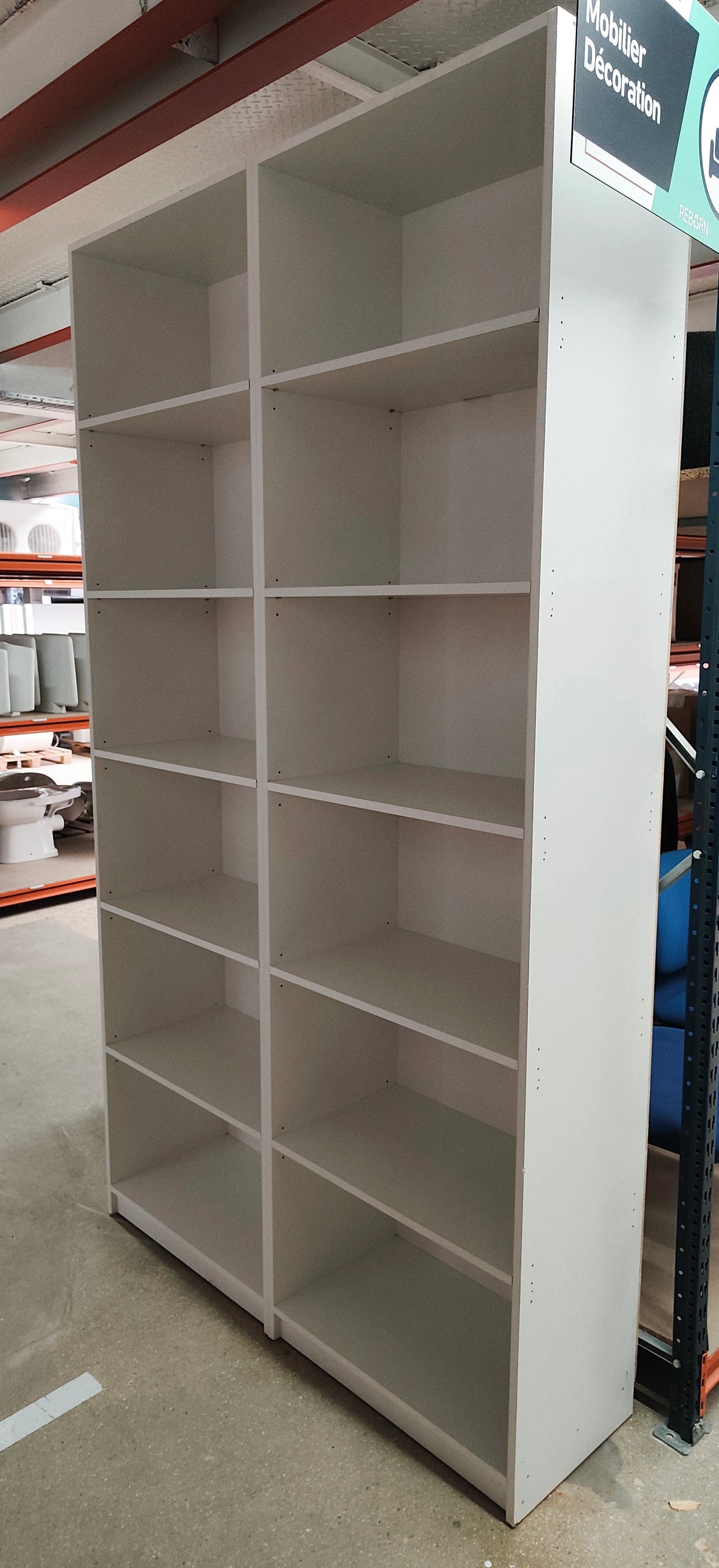 Grande bibliothèque / étagère blanche 2 colonnes 250 x 141 cm – 12 cases – Bon état