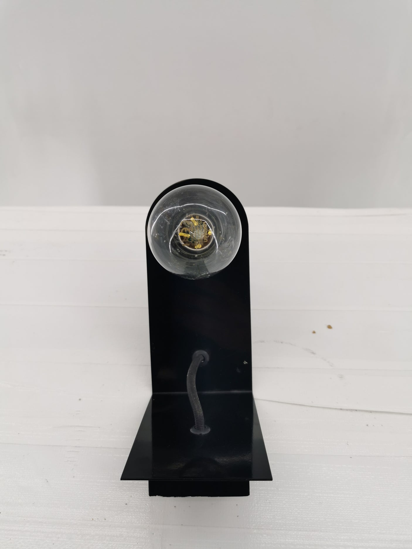 Applique murale industrielle – métal noir + ampoule LED filament - Très bon état