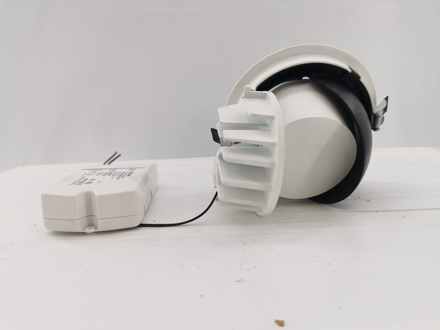 Spot LED encastrable orientable + Driver Tridonic - Très bon état