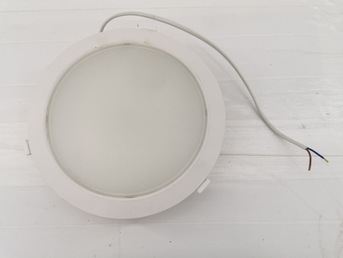 Spot LED encastrable AURORA – IP44 – Blanc – Salle de bain / Cuisine - Très bon état