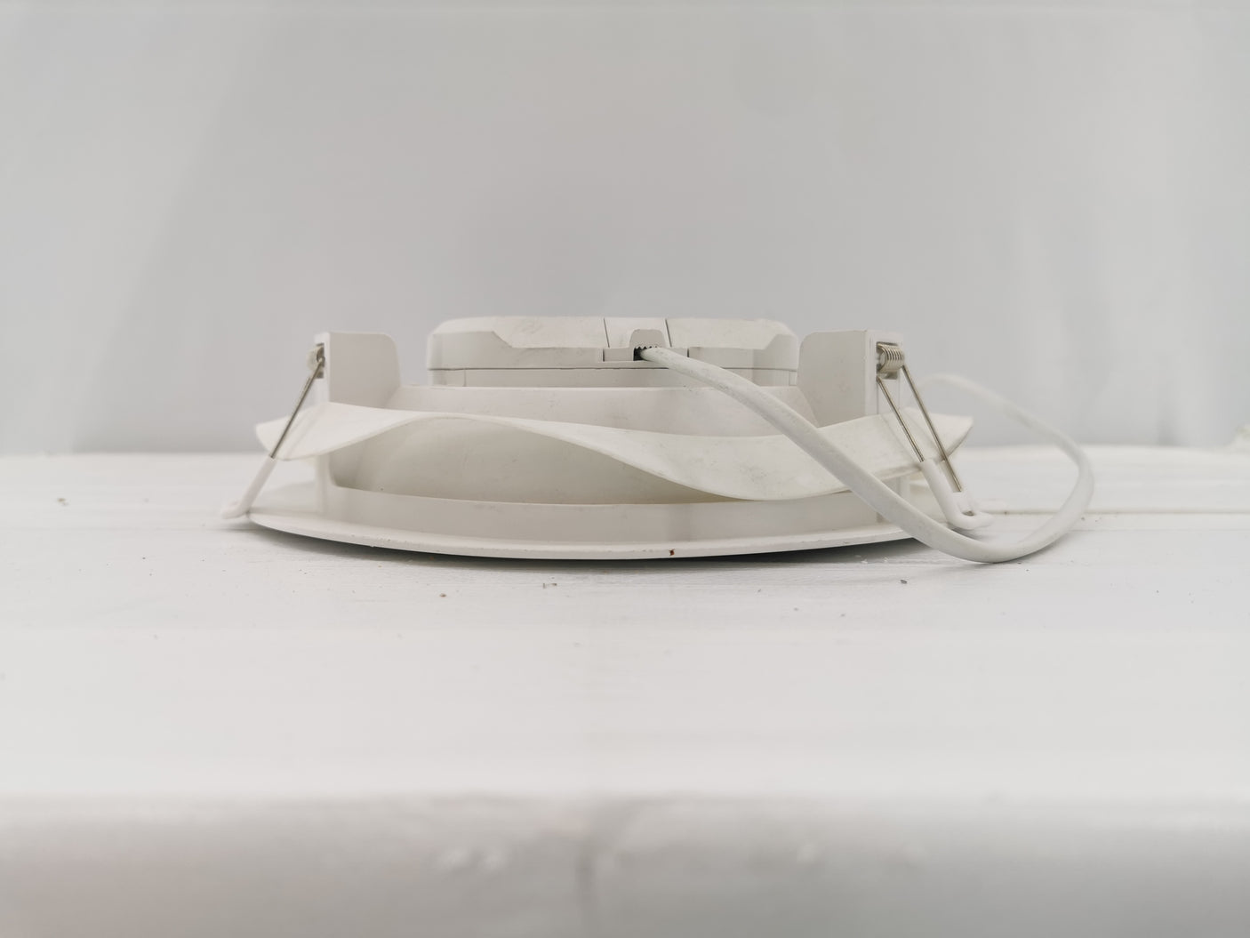 Spot LED encastrable AURORA – IP44 – Blanc – Salle de bain / Cuisine - Très bon état