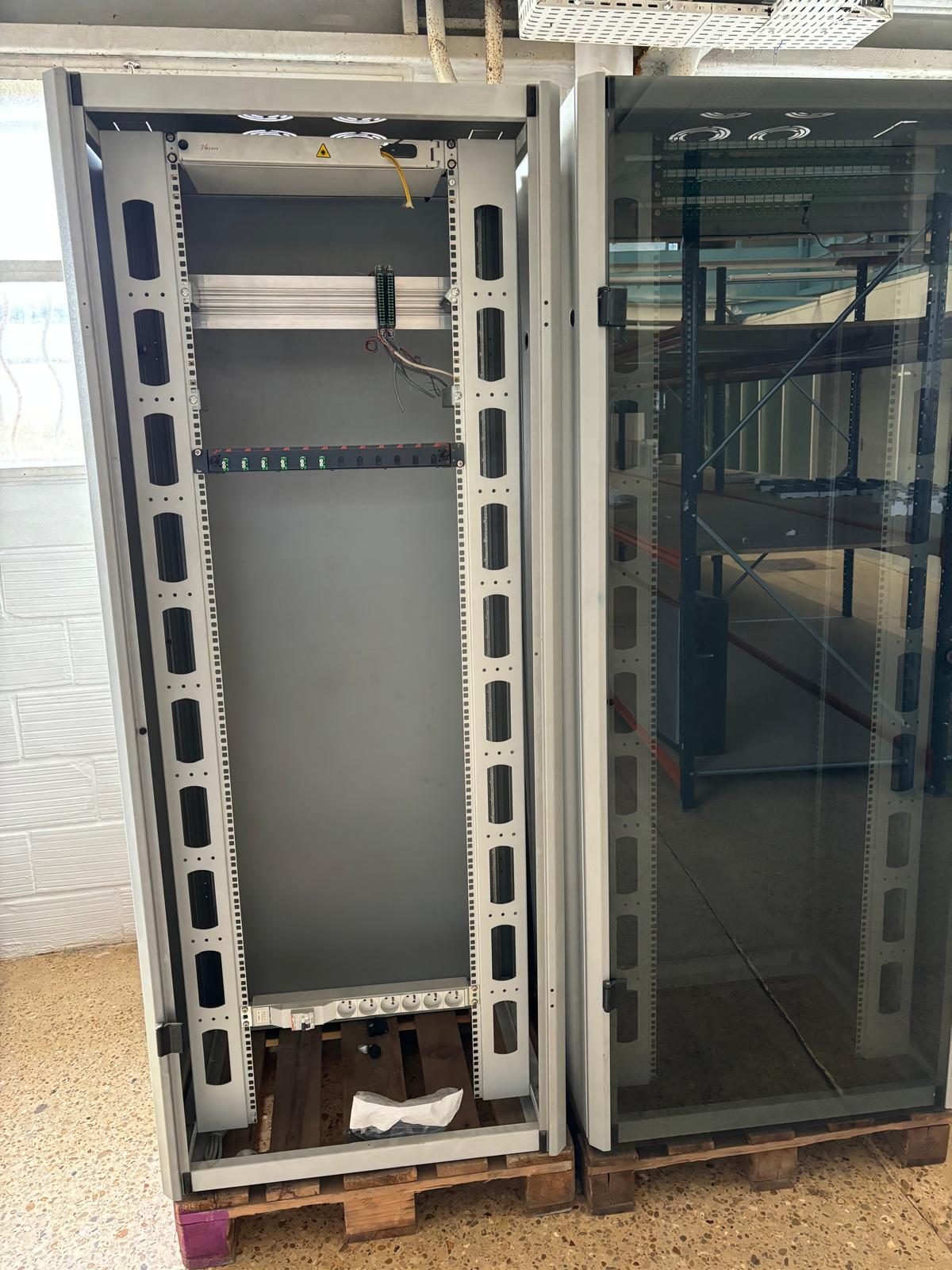 Baie de brassage informatique GIGAMEDIA