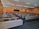 Amphithéâtre complet – Mobilier universitaire / salle de conférence