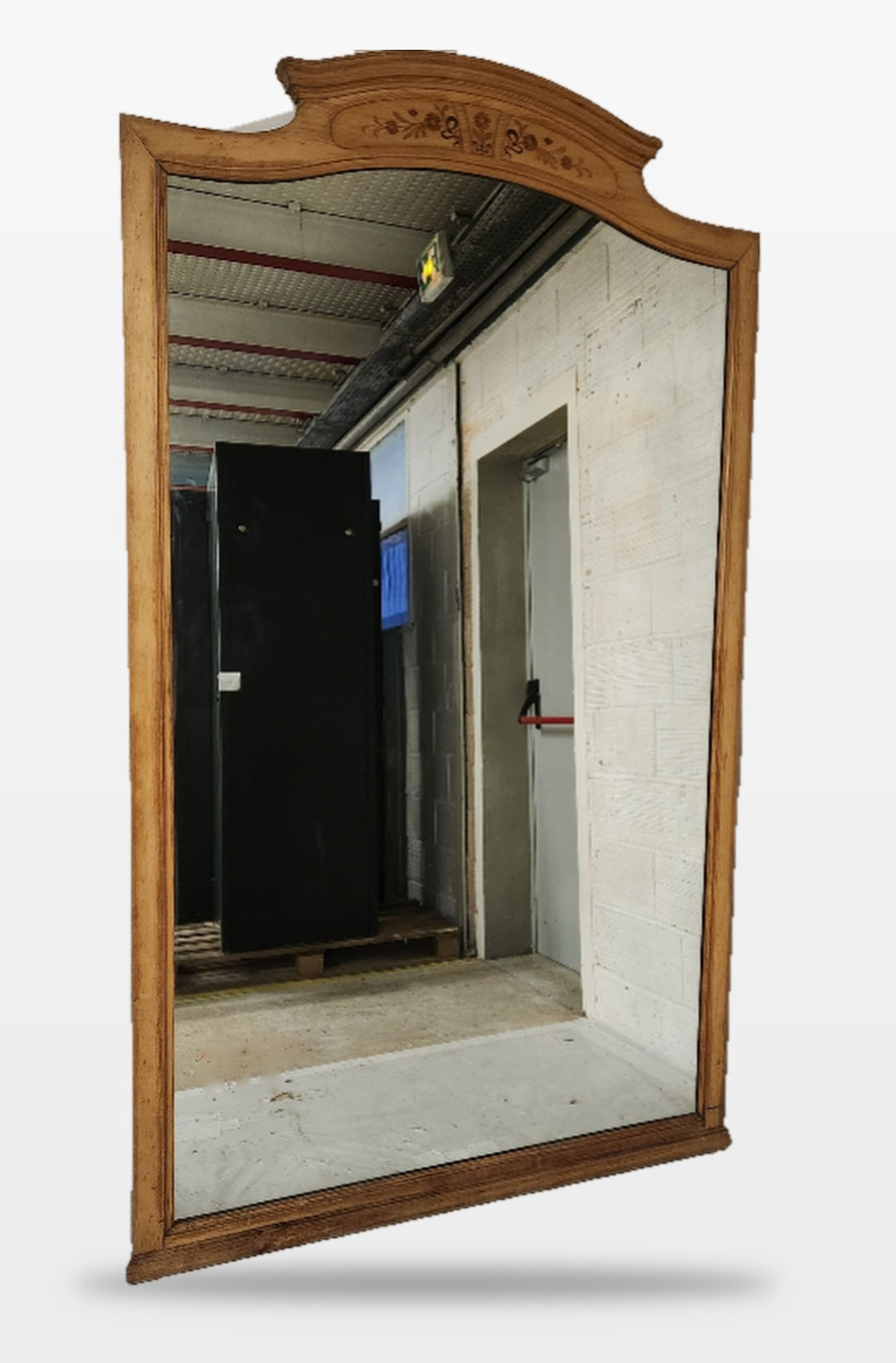 Grand miroir ancien à fronton 235 x 131 cm – cadre bois à décor floral – Bon état