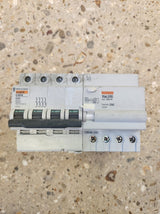 Disjoncteur différentiel 4P 40A courbe C 30 mA Merlin Gerin Multi9 C60N + Vigi C60 – Bon état