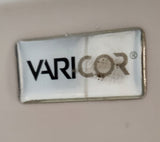 Lavabo suspendu grand format – Varicor – Bon état
