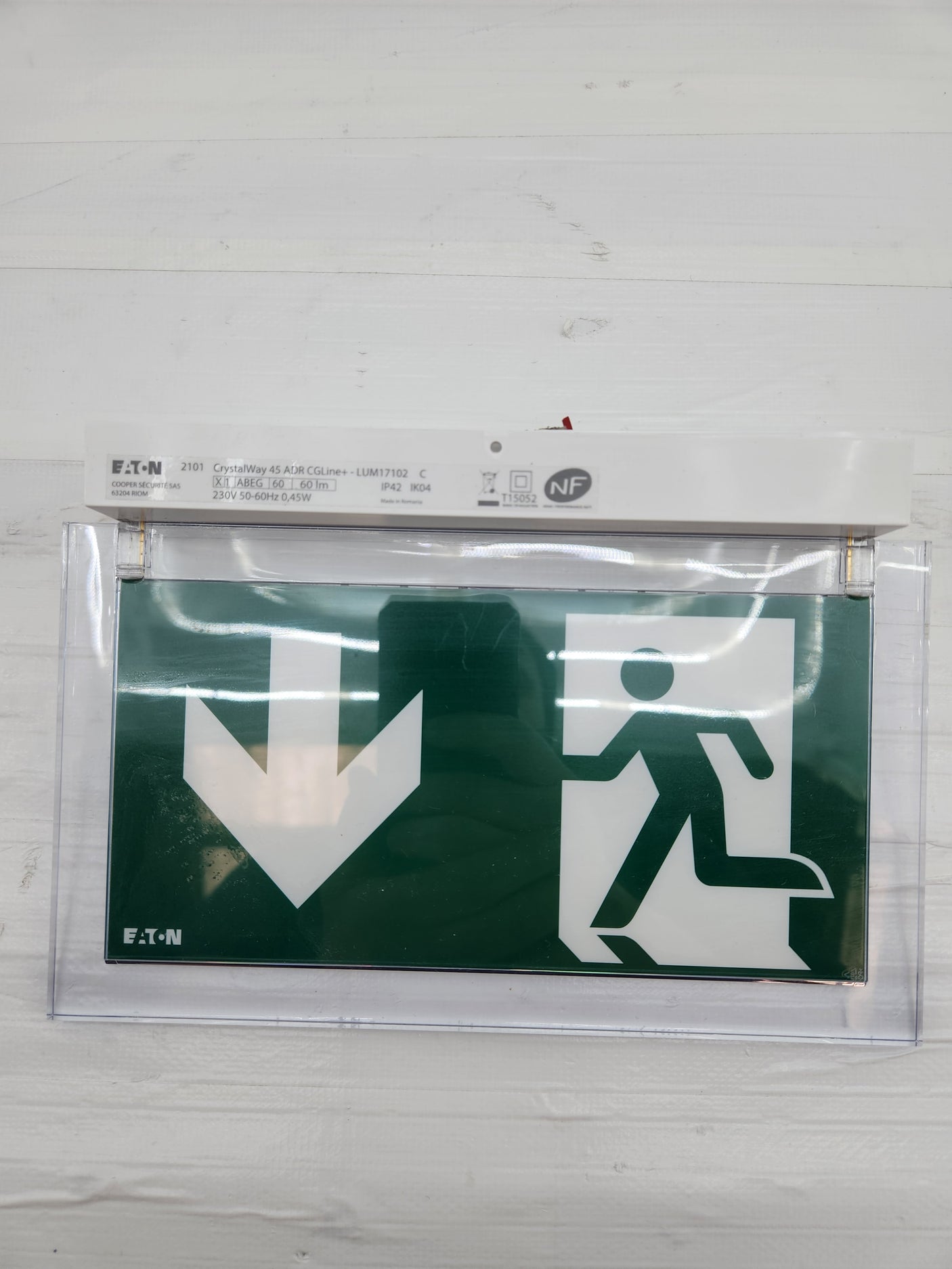 Bloc de secours BAES Eaton CrystalWay 45 – IP42 / IK04