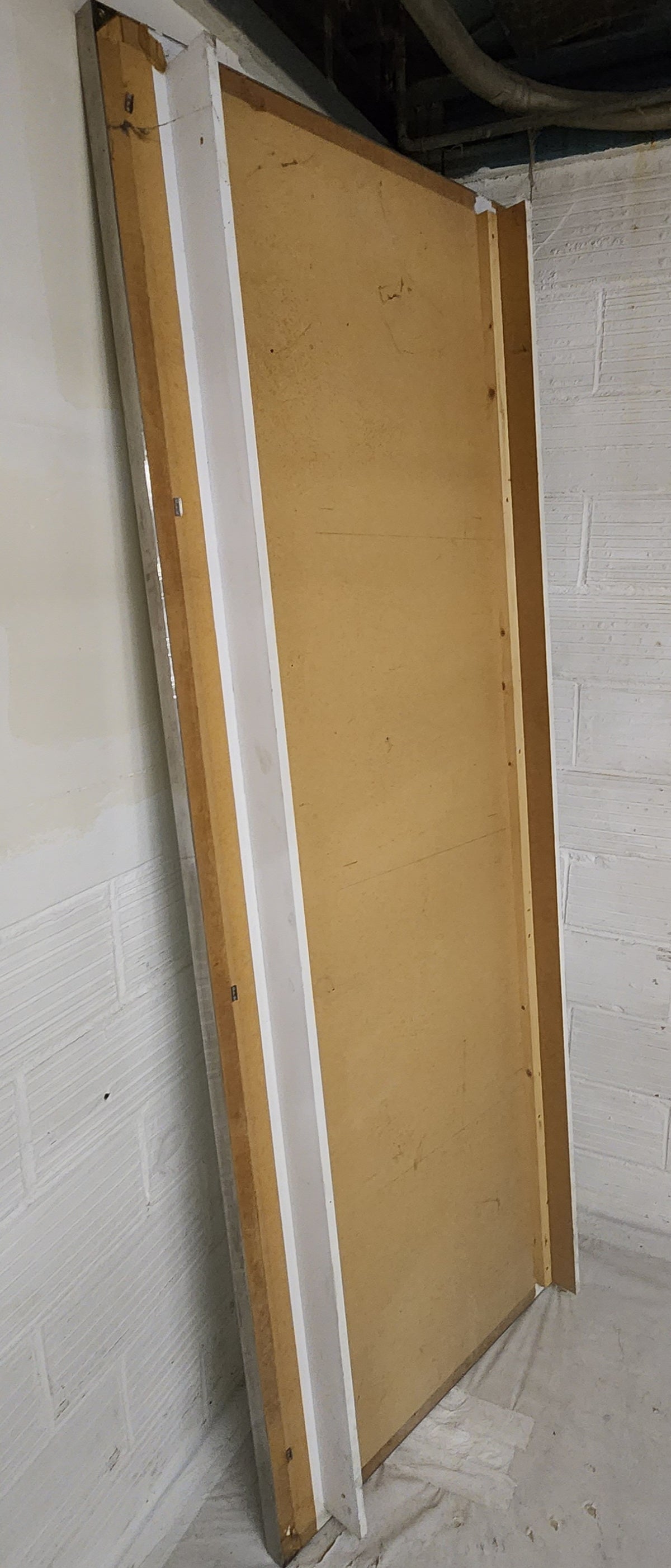 Très grand miroir mural 249 x 96 cm – monté sur panneau bois – Bon état