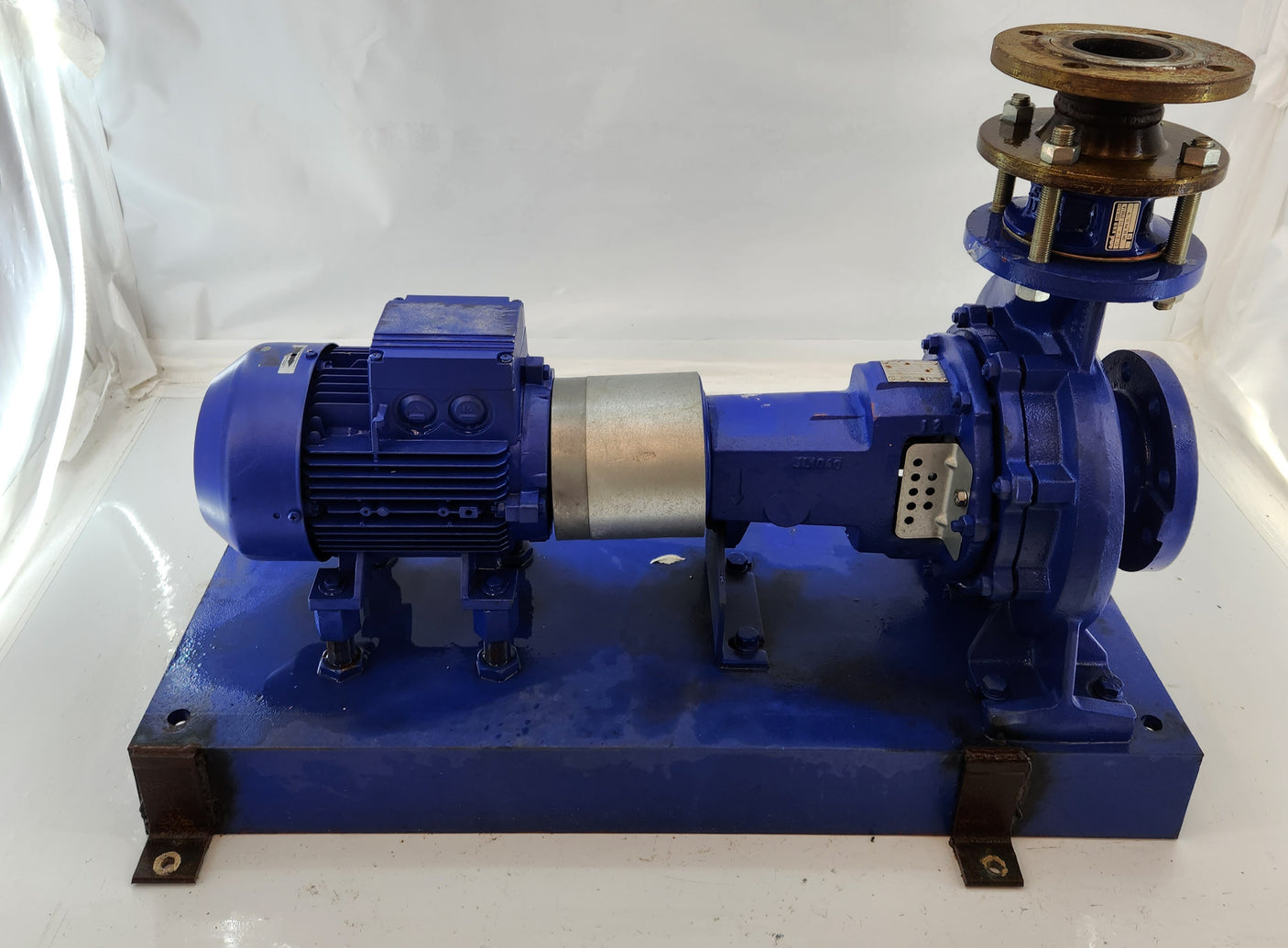 Groupe motopompe centrifuge KSB Etanorm G 65-200 – 2,2 kW – Très bon état
