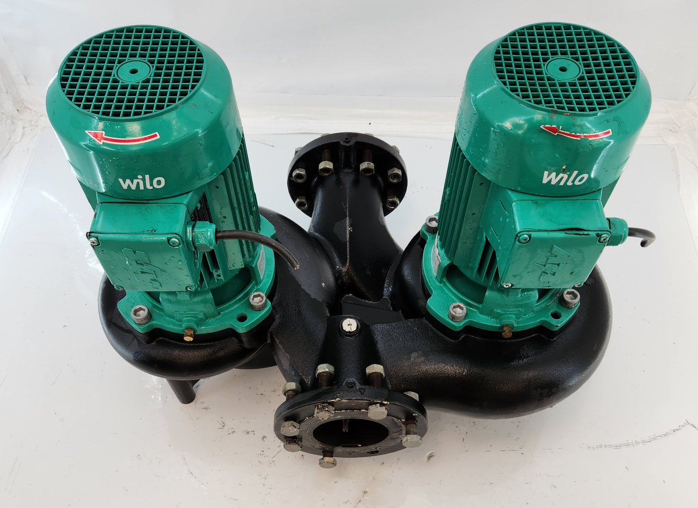 Pompe double en ligne Wilo VeroTwin DPL 100/145-1,5/4 – 1,5 kW – Très bon état