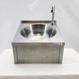Lave-mains inox compact à commande fémorale – Tournus Équipement – cuve ronde – 33 x 33 cm – Bon état