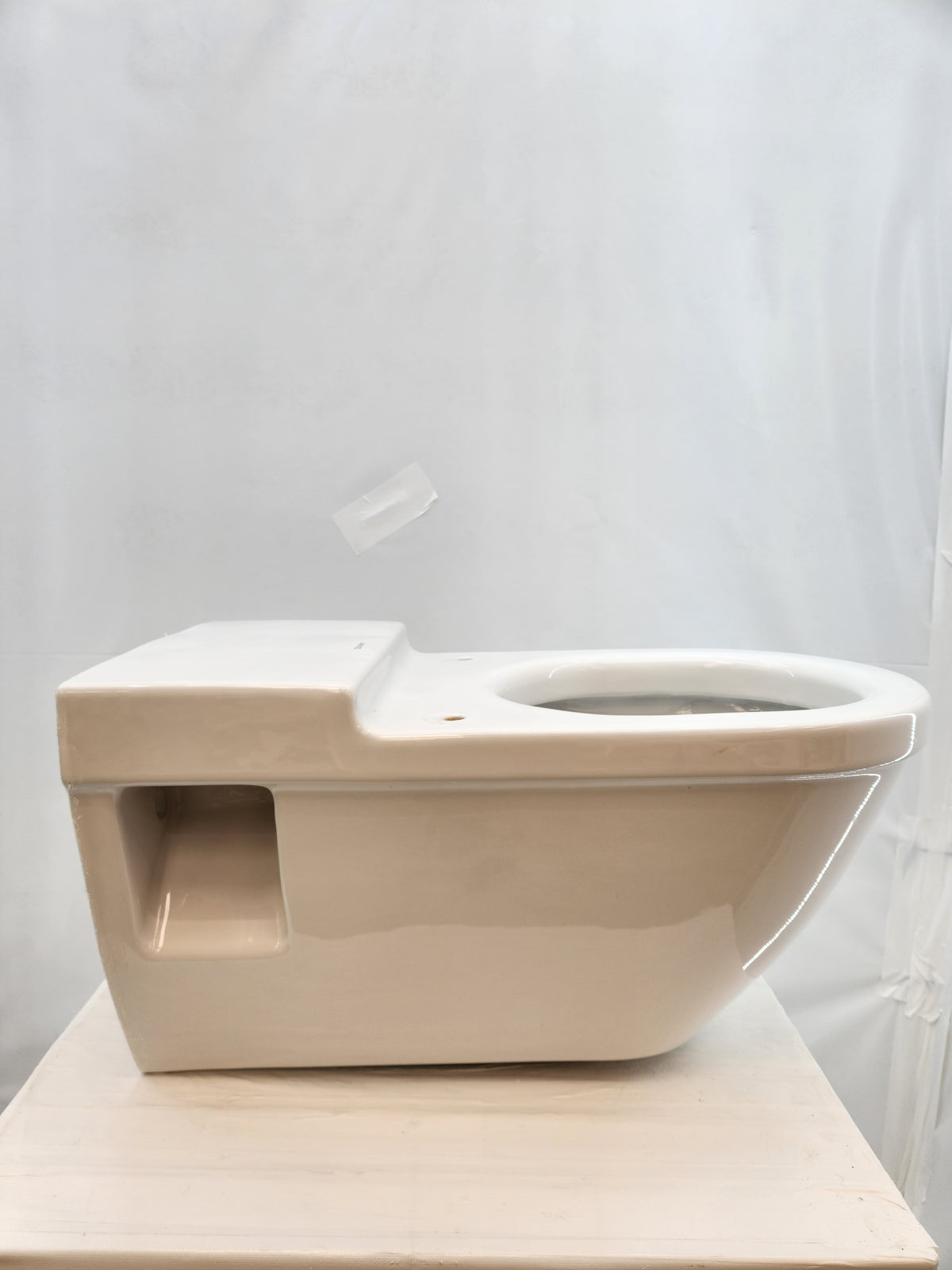WC suspendu PMR – Très bon état