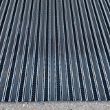 Tapis d'entrée professionnel aluminium grattoir 176 x 157 cm – caoutchouc et brosses – Bon état