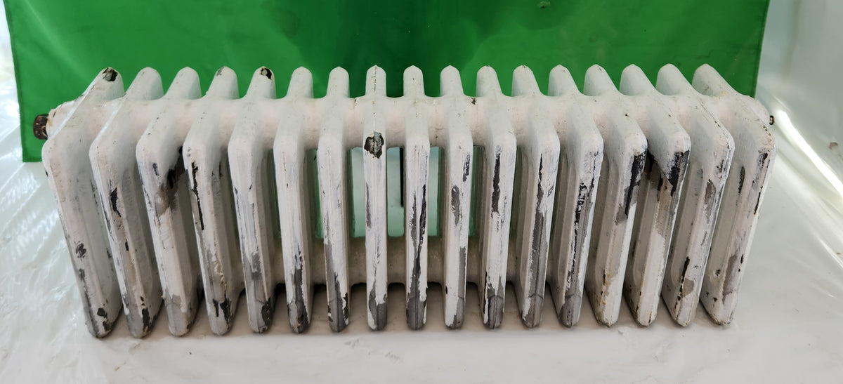 Radiateur fonte ancien bas 31 cm – 17 éléments – spécial allège / sous fenêtre – État correct