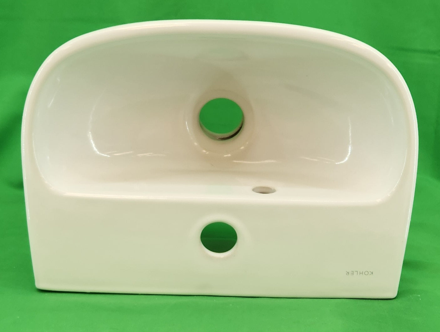 Lavabo compact en céramique - Marque Alterna - Très bon état