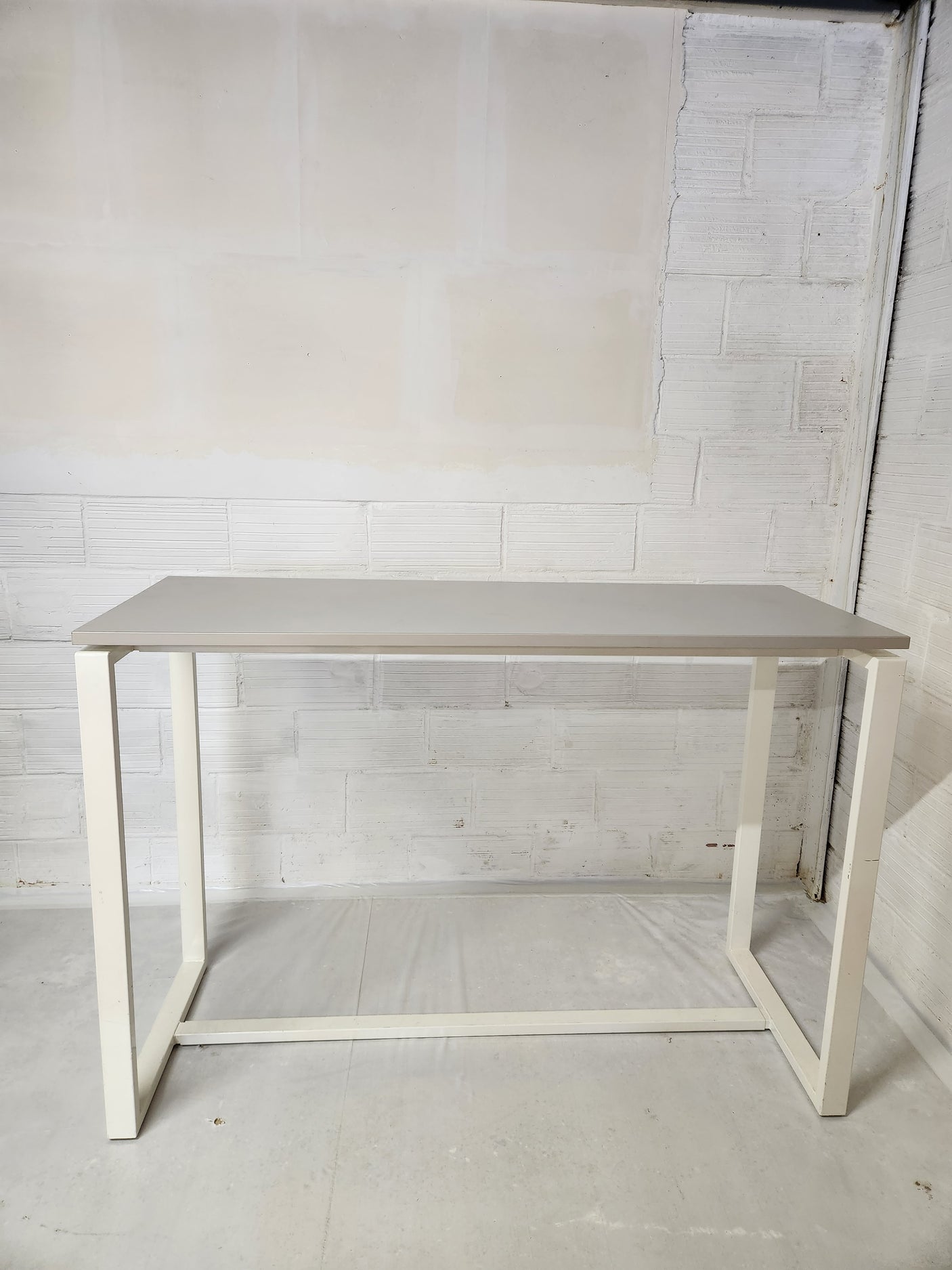 Table haute / mange-debout industriel 160 x 60 cm