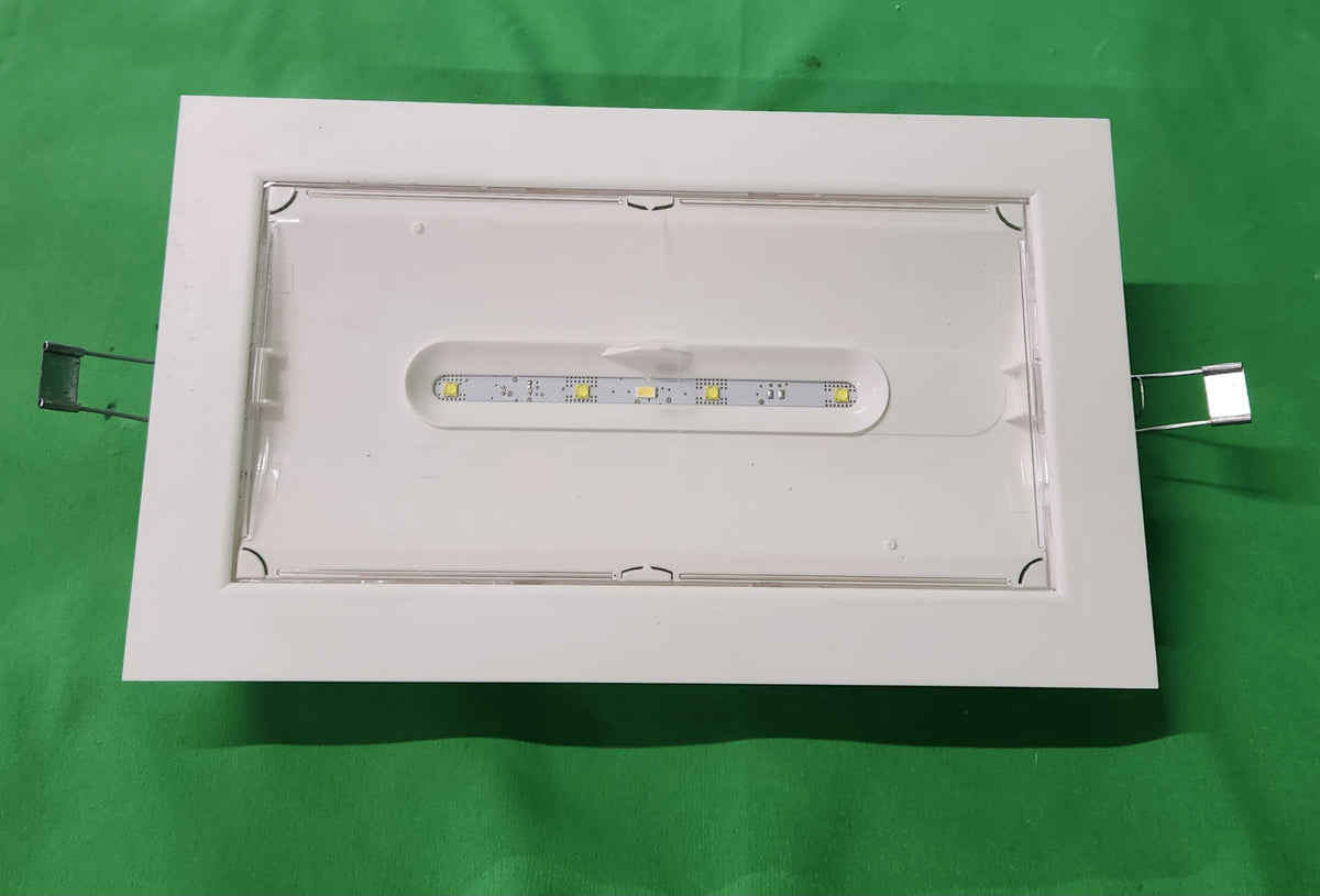 Bloc de secours BAES ambiance Ura 111 227V – LED 400 lm – encastrable – IP42 / IK07