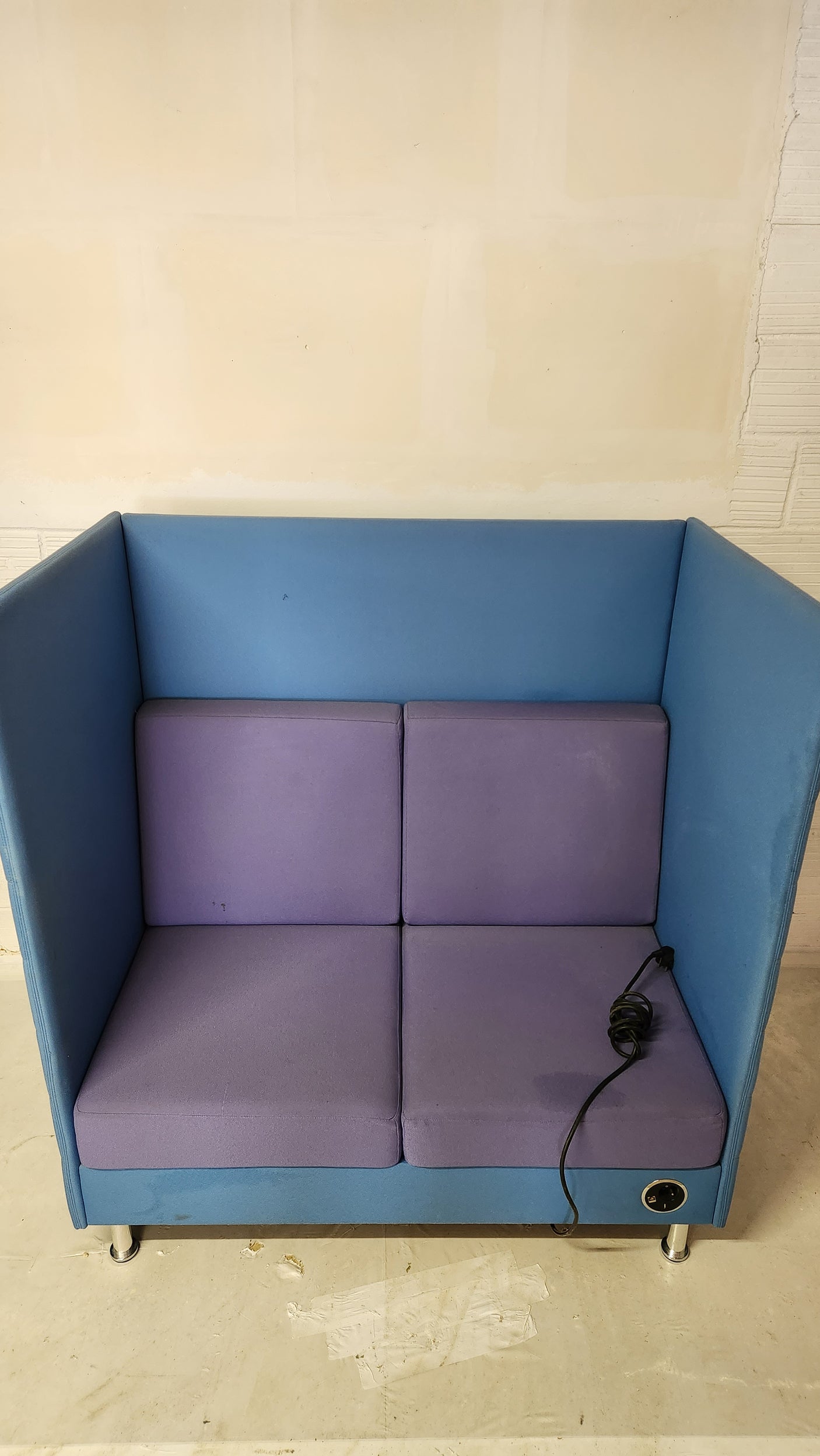 Fauteuil acoustique / lounge haut dossier – Idéal espace pro ou coworking - Très bon état