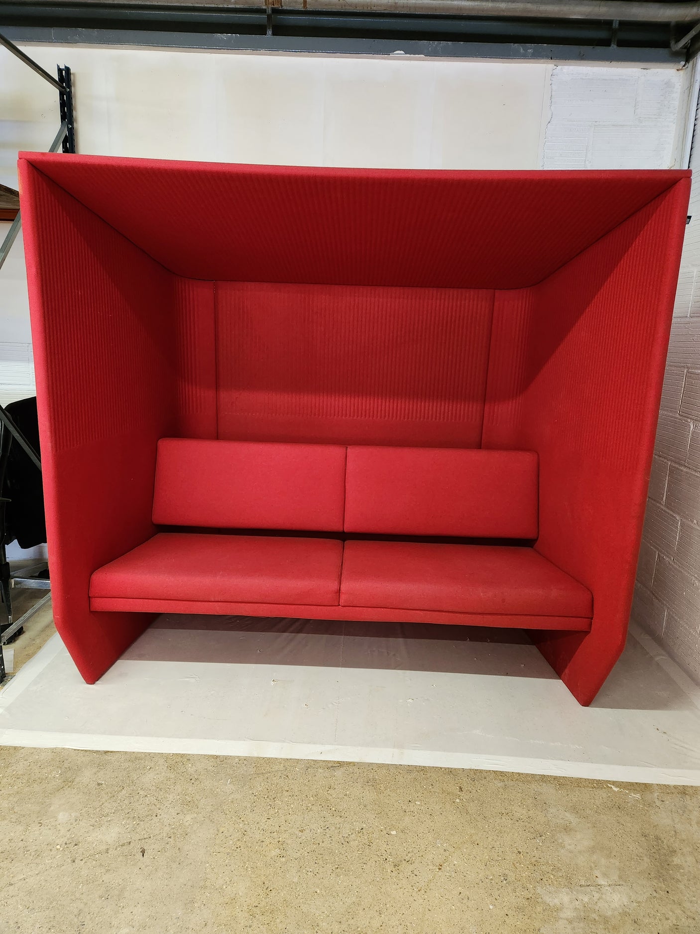 Banquette acoustique design / alcôve 2 places – type espace coworking
