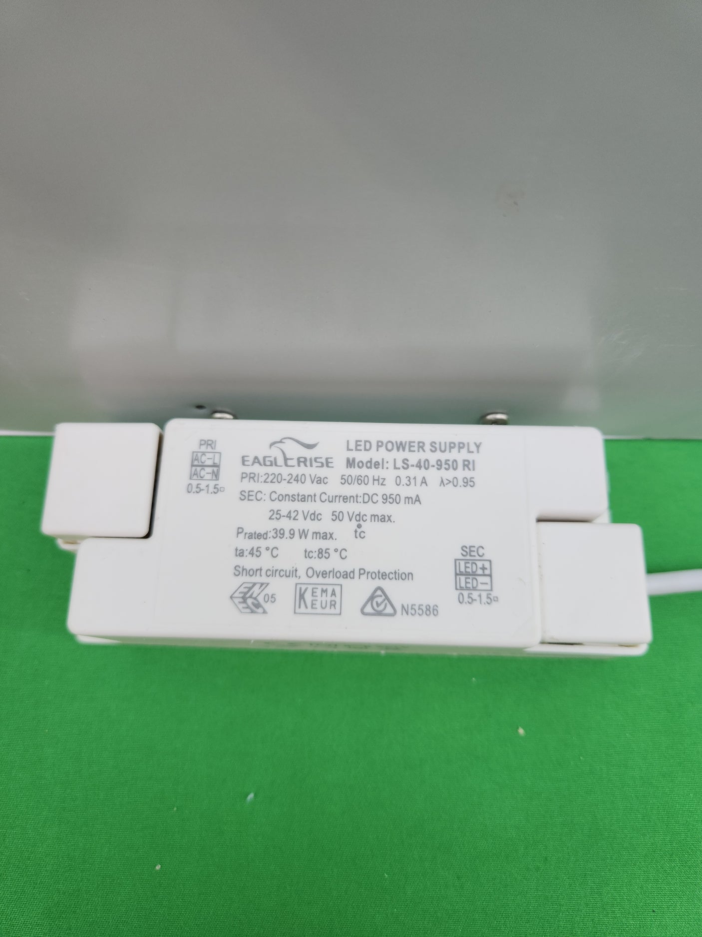 Dalle LED 60x60 – 38W – 4000K – Marque Clareo