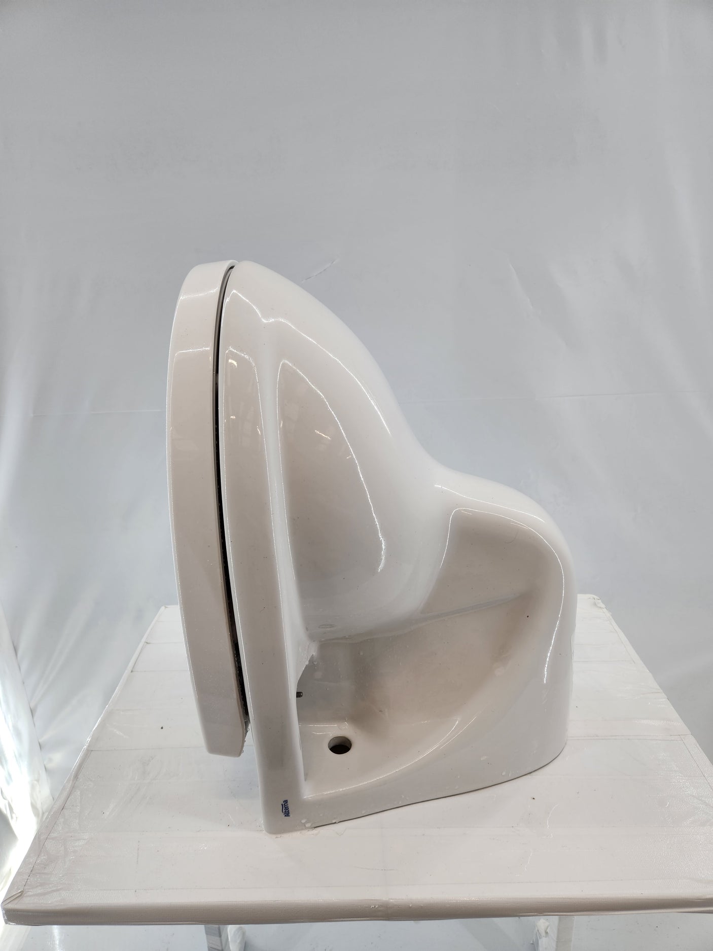 WC suspendu en céramique blanche Duravit - Très bon état