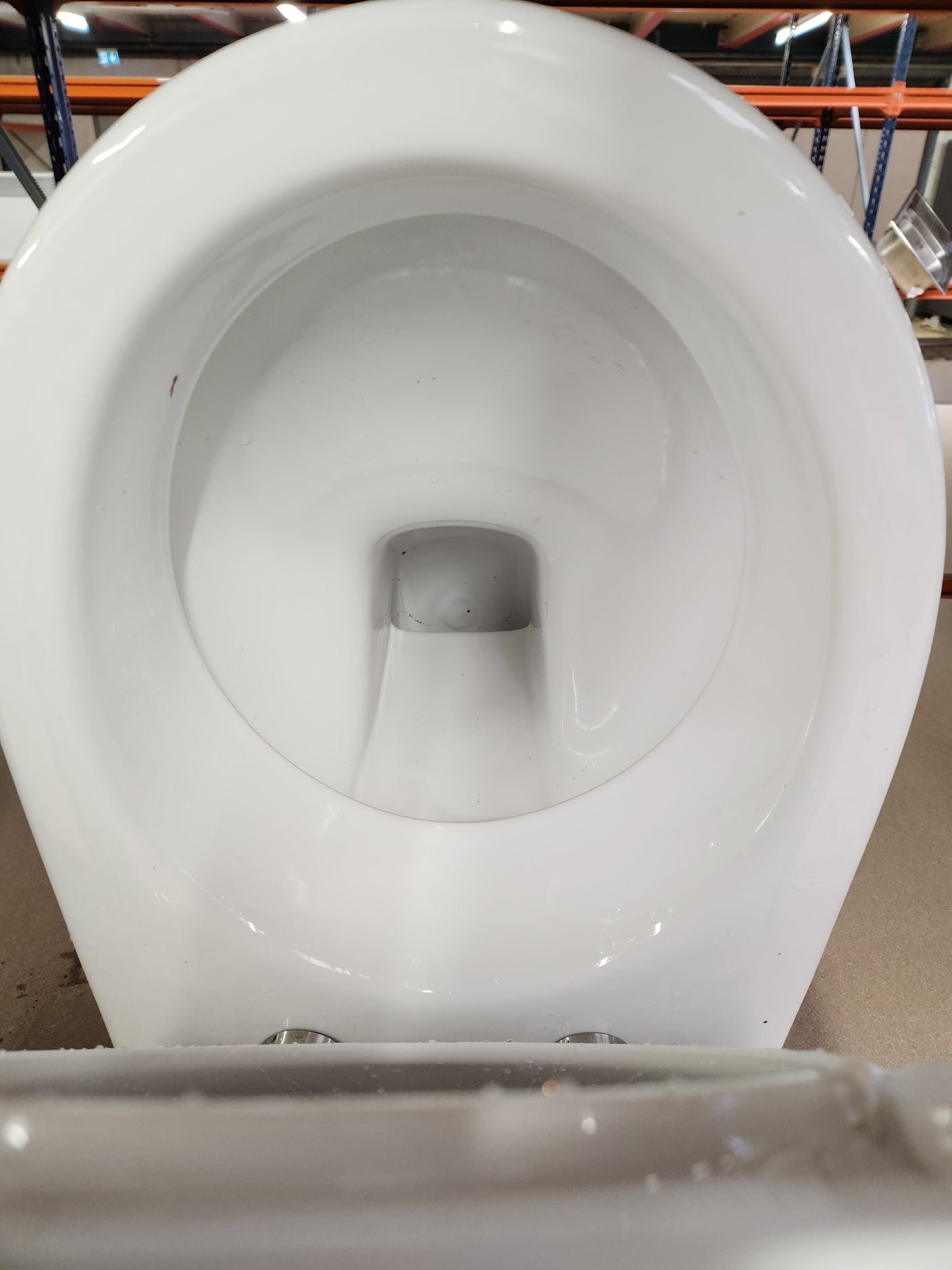 WC suspendu en céramique blanche Duravit - Très bon état