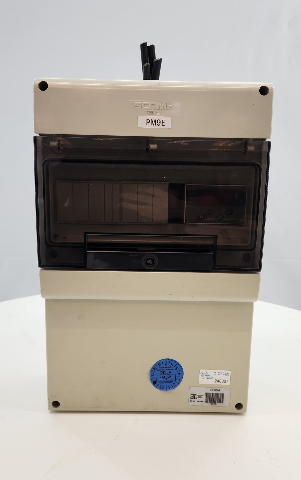 Coffret de commande électrique avec régulateur électronique de température – boîtier Scame étanche, porte transparente – Bon état