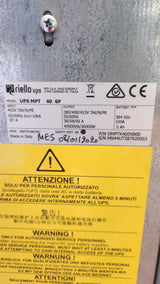 Onduleur Riello Master MPS MPT 40-6P, puissance nominale 40 kVA / ≈ 36 kW, + batteries