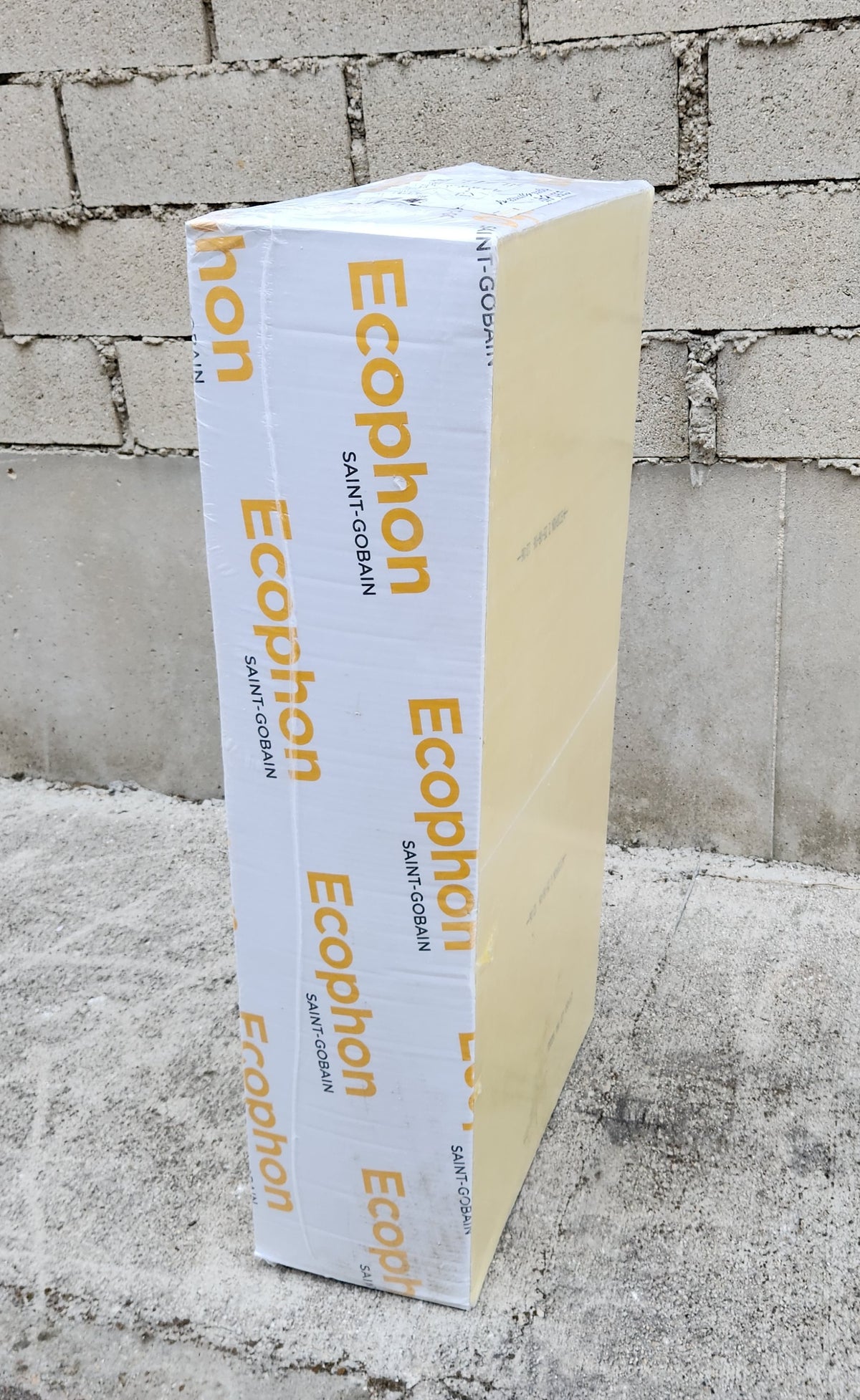 Dalles faux plafond acoustiques Ecophon Hygiene Performance A T24 – 600x600x20 mm – carton de 28 (10,08 m²) – Neuf