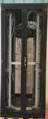 Baie de brassage / armoire serveur 19" complète ~42U