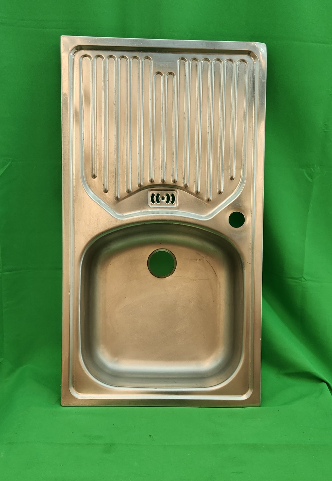 Évier inox 1 bac + égouttoir – 78 x 43,5 cm