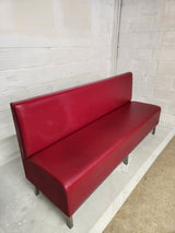 Banquette rouge professionnelle 3 places – restaurant / snack / accueil