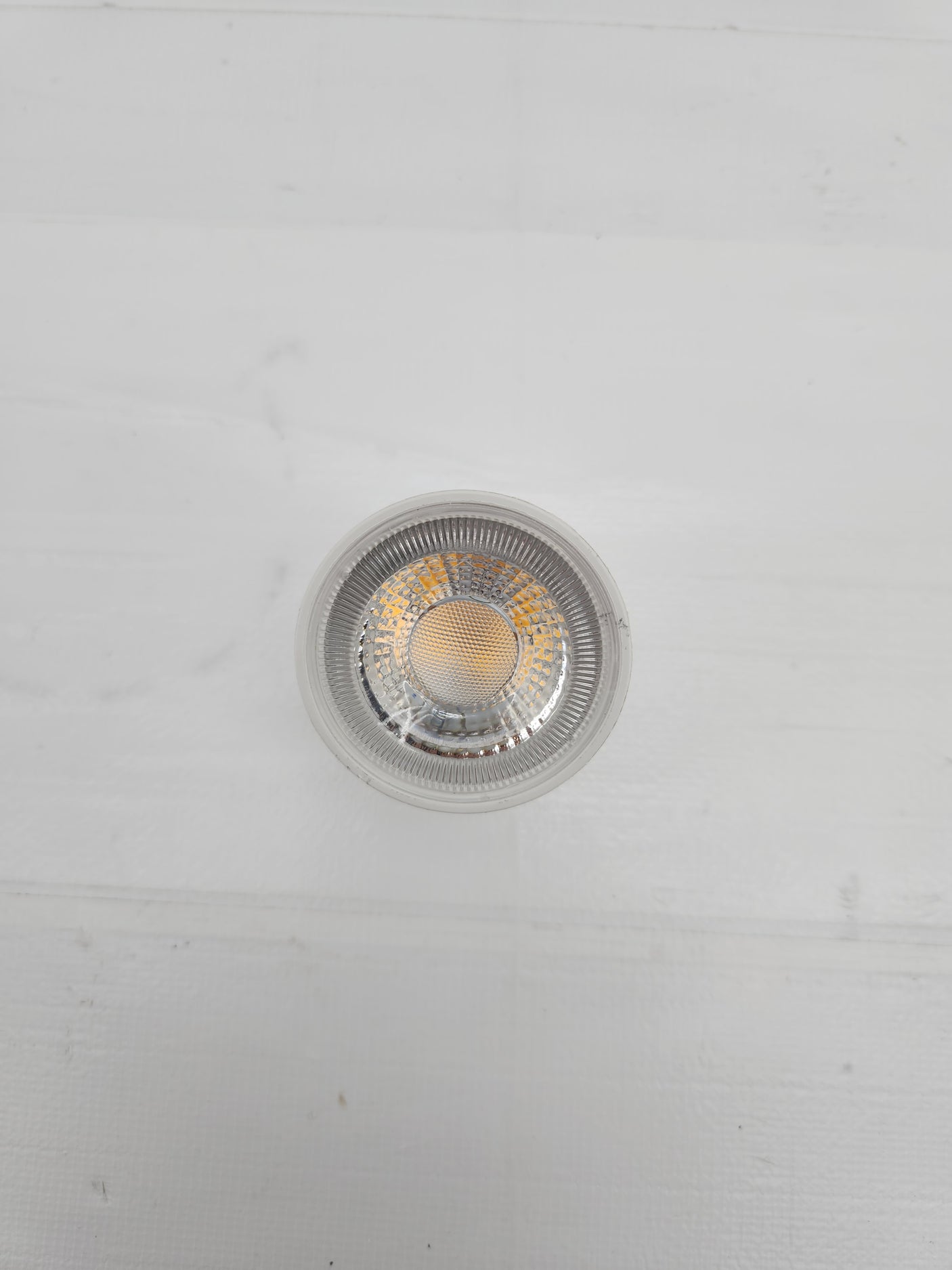 Ampoule LED spot GU5.3 / MR16 – Très bon état