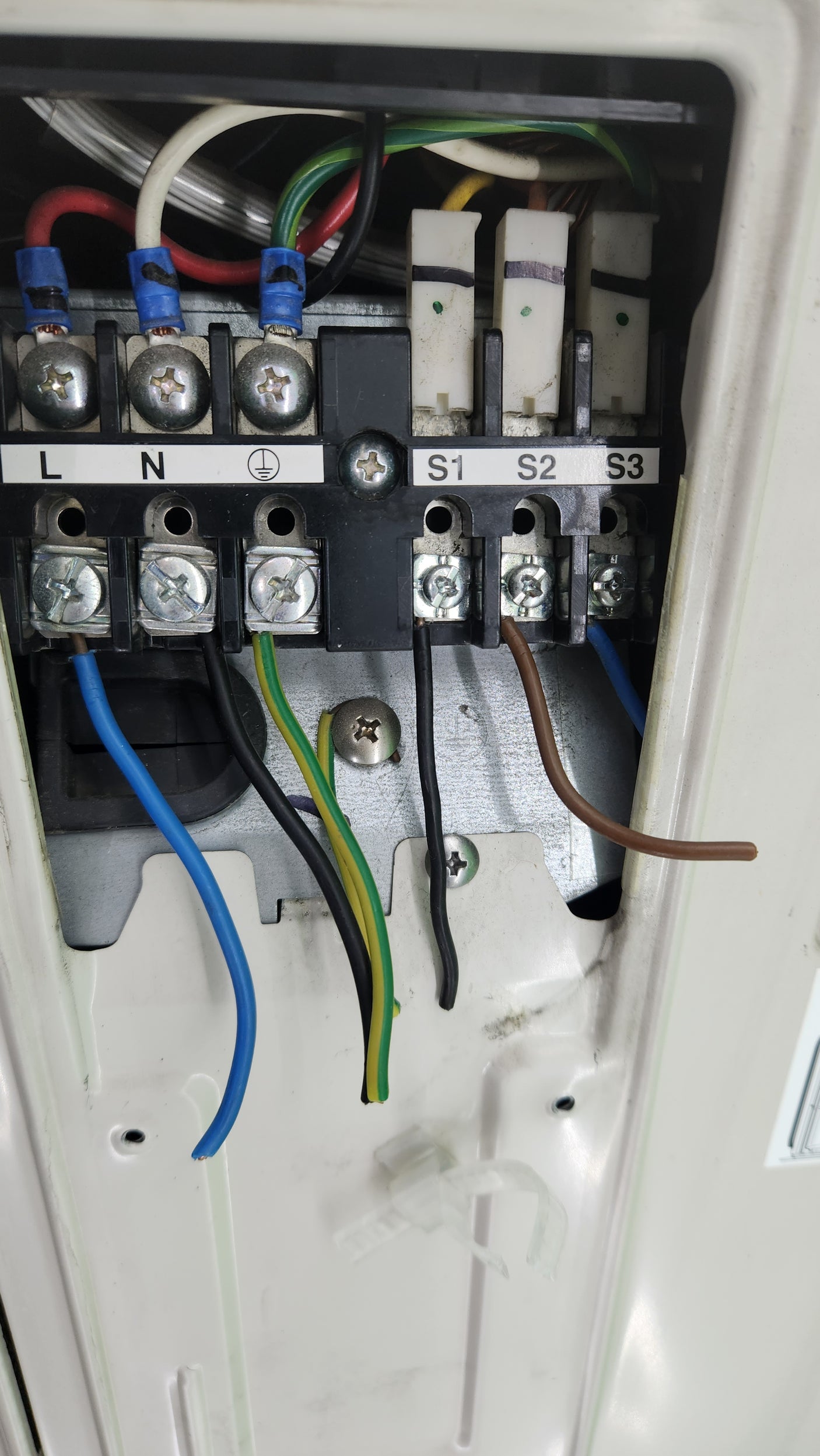 Climatisation Mitsubishi Electric Mr Slim inverter 3,5 kW (PUHZ-ZRP35VKA + PKA-RP35HAL)