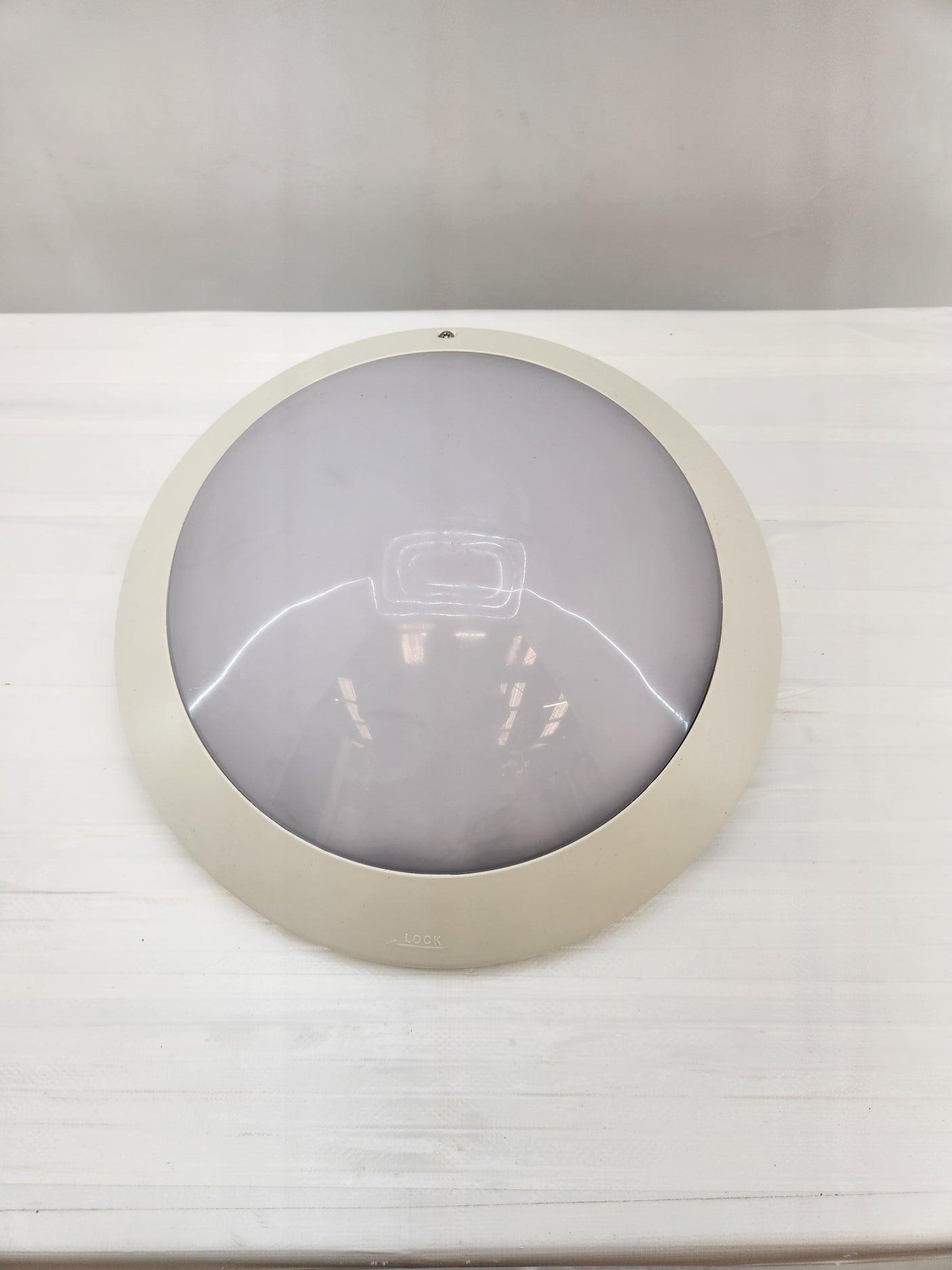 Plafonnier / Hublot étanche IP65 – luminaire plafond