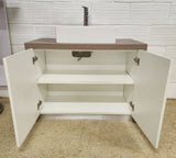 Meuble vasque 97 cm – 2 portes blanches + plan bois – vasque céramique à poser + mitigeur – Bon état